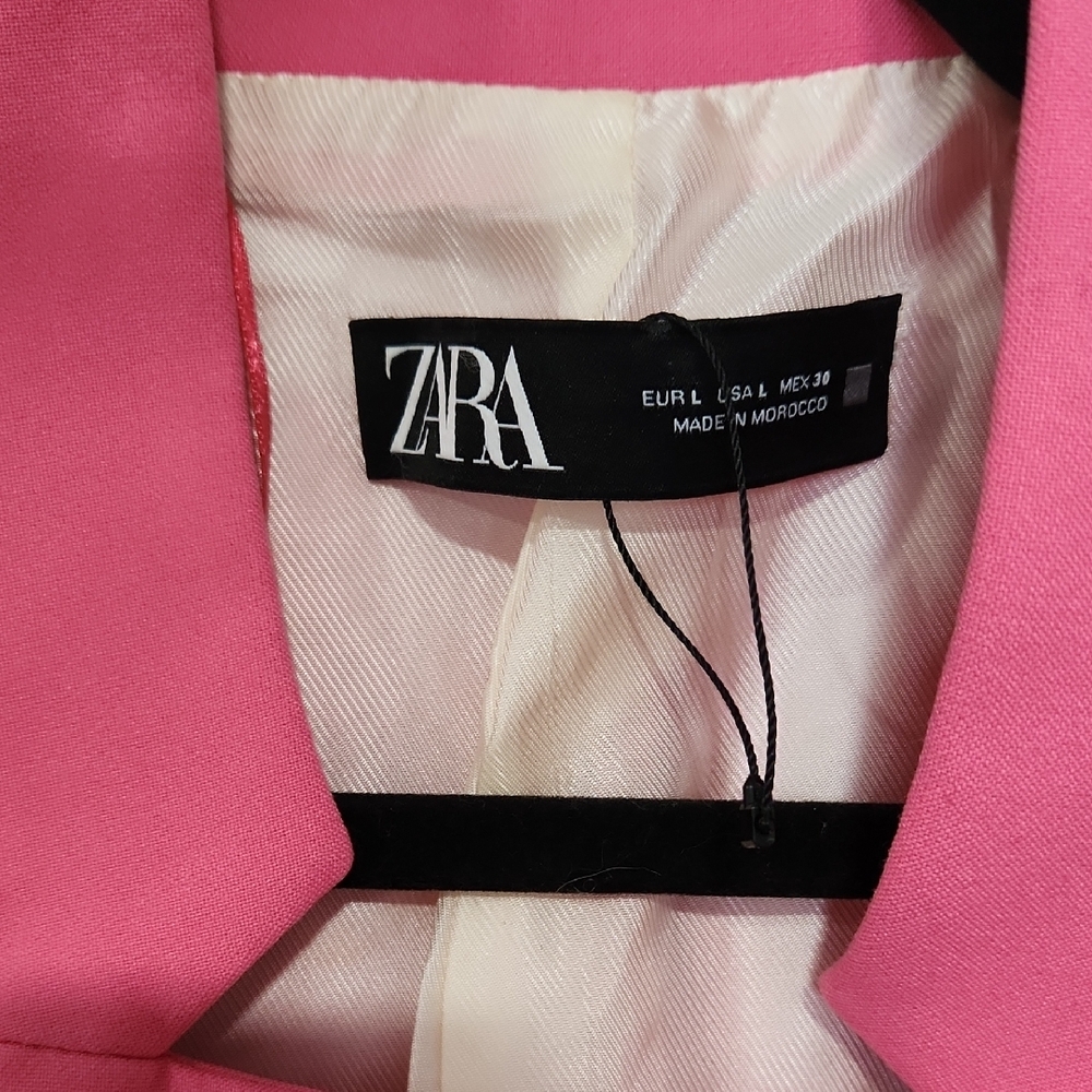 Zara Women's Vibrant Pink Blazer - Picture 2 of 4